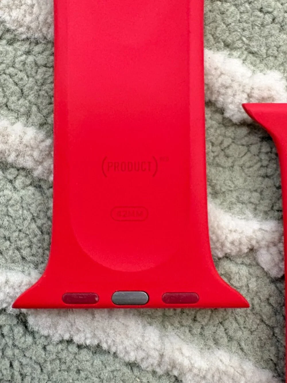Official Apple Watch (PRODUCT)RED Sport Band - 42mm (S/M)